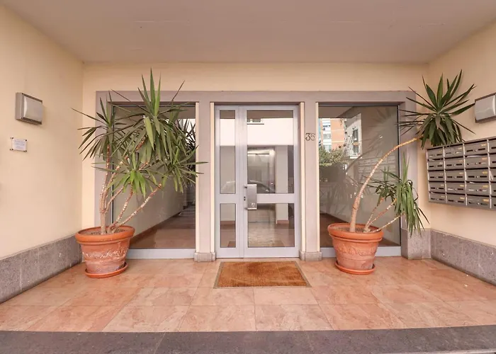 Free Parking Chic - Balcony, Ac, Wi-fi Apartamento